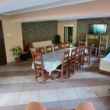 Pedroni Guest house *
